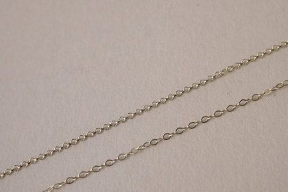 the-secret-to-a-thriving-wholesale-jewelry-business:-stainless-steel-and-925-sterling-silver