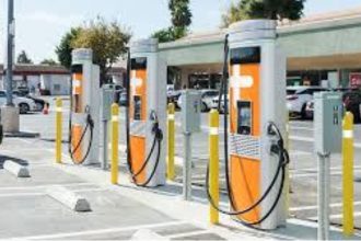 charging-station-for-ev:-everything-you-need-to-know