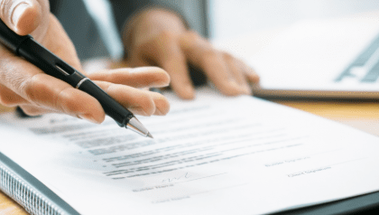 who-is-a-notary?-roles,-responsibilities,-and-why-they-matter