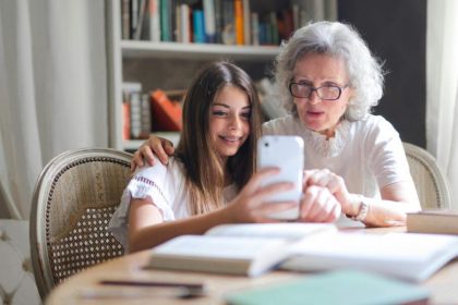 mastering-french:-a-complete-guide-to-grammar,-speaking,-and-expressions